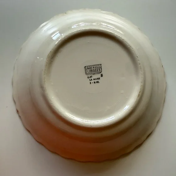 VINTAGE SET OF FLORAL BOWLS - Picture 7 of 11